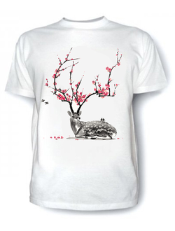 футболка с оленем