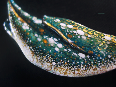 Брошь с сапфиром из серии Заполярных пингвинов