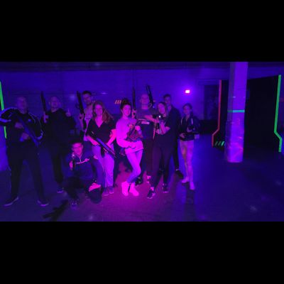 Активный корпоратив в лазертаге с банкетом и танцполом в Петрозаводске