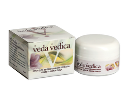 Крем для выравнивания рельефа и цвета кожи лица (Veda Vedica)
