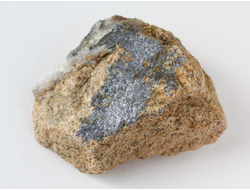 Молибденит на породе (88*68*50 мм, 356 г) №10347