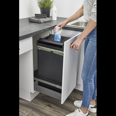 Мусорное ведро выдвижное 53л Collector Box Hailo 3273101