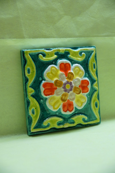 Лотос (изразцовая плитка)