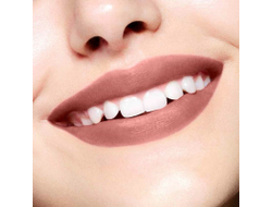 ARTISTRY GO VIBRANT™ Матовая губная помада 201 Lunch Date Pink