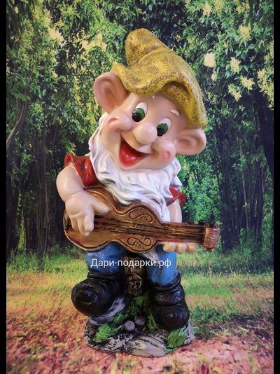 Гном с гитарой 42*22см   2кг   полистоун Россия  2389/091037-1