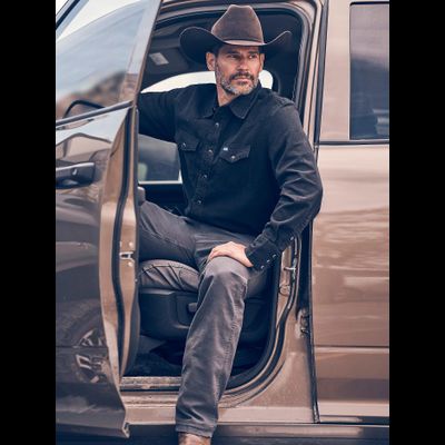 Рубашка Wrangler® Classic Denim Western Snap Shirt