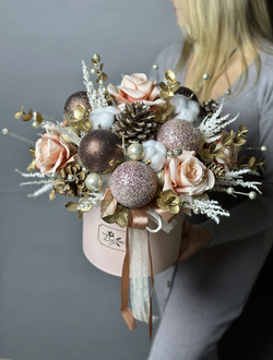 Композиция новогодняя Пушистый персик