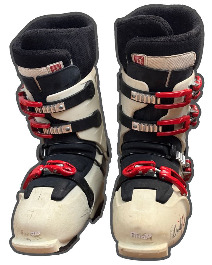 Клипсы у ботинок для сноуборда