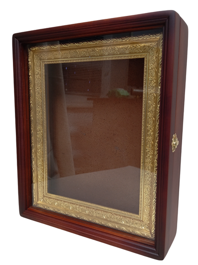 Киот деревянный с багетной рамой "под золото" для иконы формата 22х28см