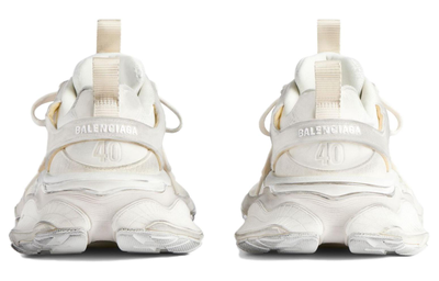 Кроссовки Balenciaga Cargo Sneaker Worn-Out Cream White