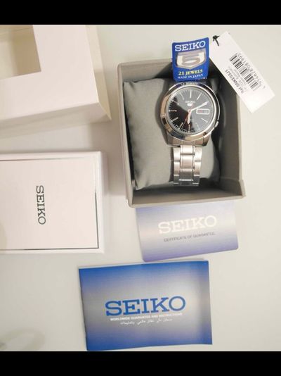 Наручные часы Seiko SNKE53J1