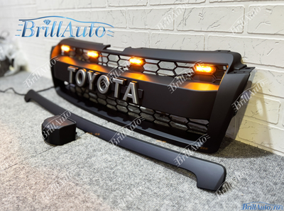 Решетка радиатора Prado 150 2009-2013 с подсветкой