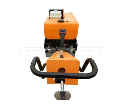 Виброкаток GROST VR850R