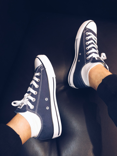 Мужские Кеды CONVERSE cиние низкие на ногах M9697 фото