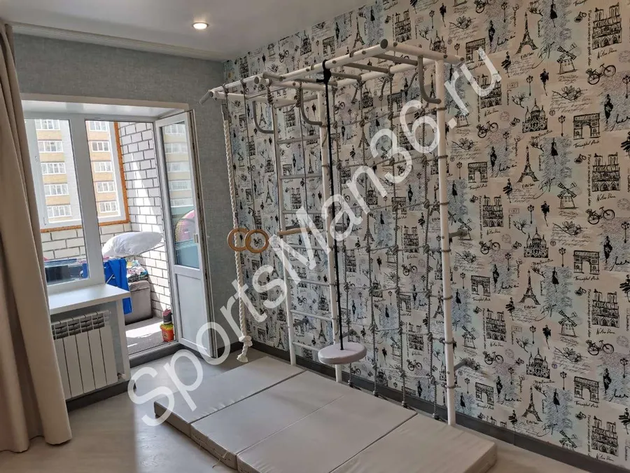 "РОКИ С РУКОХОДОМ" (ВЯЗ. СЕТКА), цвет бело-серый, лиана мягкая серая, мат 2х1х0,1 складной, цвет  пастель. Замена пластиковых гимнастических колец на деревянные.