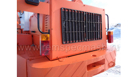 Фронтальный погрузчик ПК 33-01-00 после капремонта