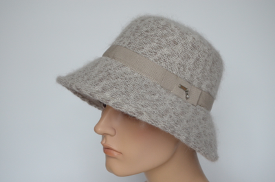 Фетровая бежевая шляпа с вязаной отделкой Vizio Италия 7083 PL