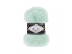 Alize Mohair Сlassic Alize (Мохер Классик Ализе): Состав: 25% Mохер - 24% Шерсть - 51% Aкрил Вес: 100 г Длина: 200 м цвет  Салат 522