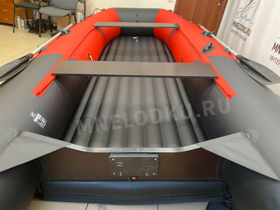 Моторная лодка Таймень RX 4300 НДНД красный/черный транец