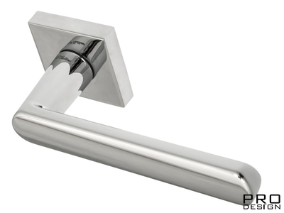 Дверная ручка на квадратном основании Fratelli Cattini "NEVADA" 8-CR полированный хром