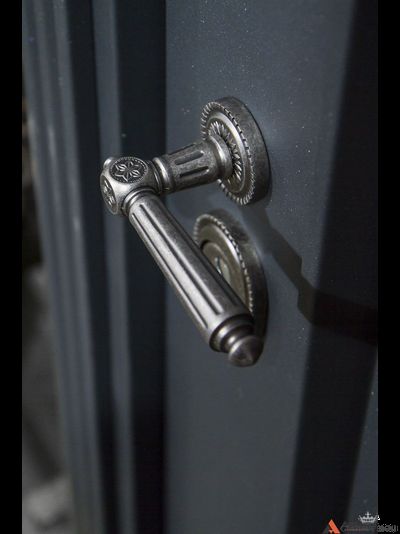 Prefect Префект /ПК 26мм рис. "Чикаго" крашенная RAL9001 с багетом из массива березы