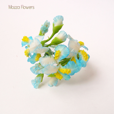 Браслет с голубыми ирисами "Море грез".