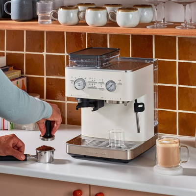 Полуавтоматическая эспрессо машина с кофемолкой KitchenAid, фарфорово-белый, 5KES6551EPL