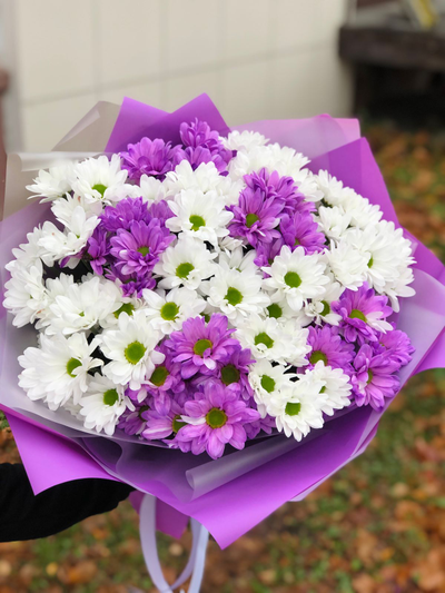 Букет из кустовых хризантем "Серенити"