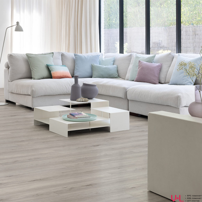 Кварцвиниловая плитка Moduleo Roots 0,55 EIR Sierra Oak 58936Q 33 класс толщина 2.5 мм микрофаска клеевая 3.622 м2