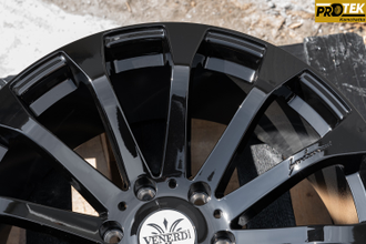 Комплект дисков R20 9,0J ET+15 6*139,7 Venerdi Cosmic Черный (R628)