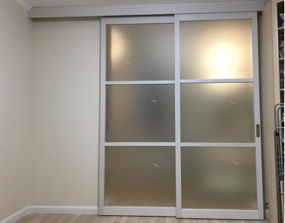 МОДЕЛЬ 130.222 (ВЫСОТА 2700 мм) БЕЛЫЙ ЛЕД/ СТЕКЛО САТИНАТ, СВЕТЛОЕ