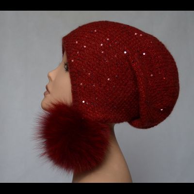 Красная женская шапка ушанка вязаная с помпонами Vizio 6463