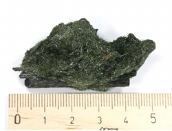 Эгирин зеленый, Россия, Мурманская обл., Ловозерский район (49*26*15 мм, 9 г) №26777