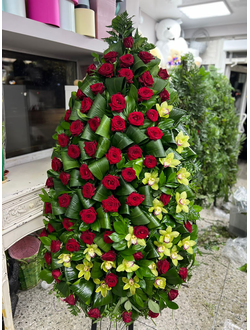 Венок траурный  160