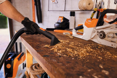 Аккумуляторный пылесос для влажной и сухой уборки Stihl SEA 60 L