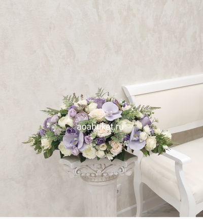 Композиция из искусственных цветов удлинённая Мишель  УНС048