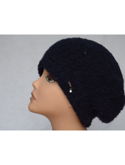 siniy-mokhnatiy-vyazaniy-beret-zhenskiy-italiya-vizio-6405