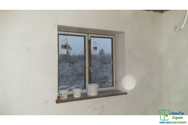 Готовое окно с подоконником Данке.