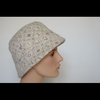 Шляпа Vizio 1031 P белая