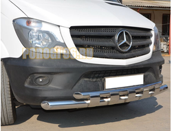 Защита переднего бампера двойная с перемычками d76/60 для Mercedes-Benz Sprinter (2012-2017)