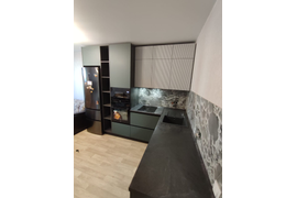 Кухня зеленая