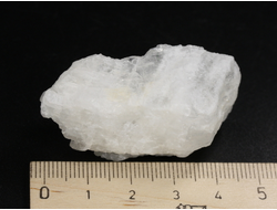 Петалит, коллекционный образец, Бразилия (42*21*21 мм, 27 г) №29992