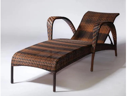 шезлонг плетенный из искусственного ротанга brisa