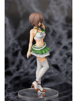 Фигурка 1/8 Махо Нисидзуми (Nishizumi Maho Pacific Racing Team Ver.)