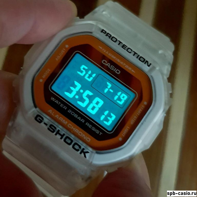 Часы Casio G-Shock DW-5600LS-7ER