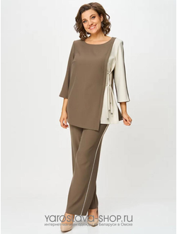 Модель: 1925.Костюм женский, 2-х предметный брюки и блузка в бежево-белом цвете