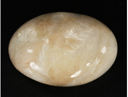 Стильбит, полировка, Индия (47*33*18 мм, 37 г) №35609