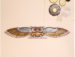 Модель № W175: настенное панно "Сова в полёте" из дерева албезии