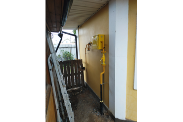 ГРПШ-10 на фасаде жилого дома