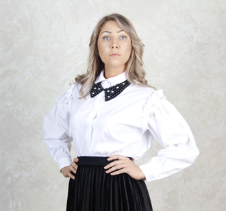 Рубашка с жемчужинами